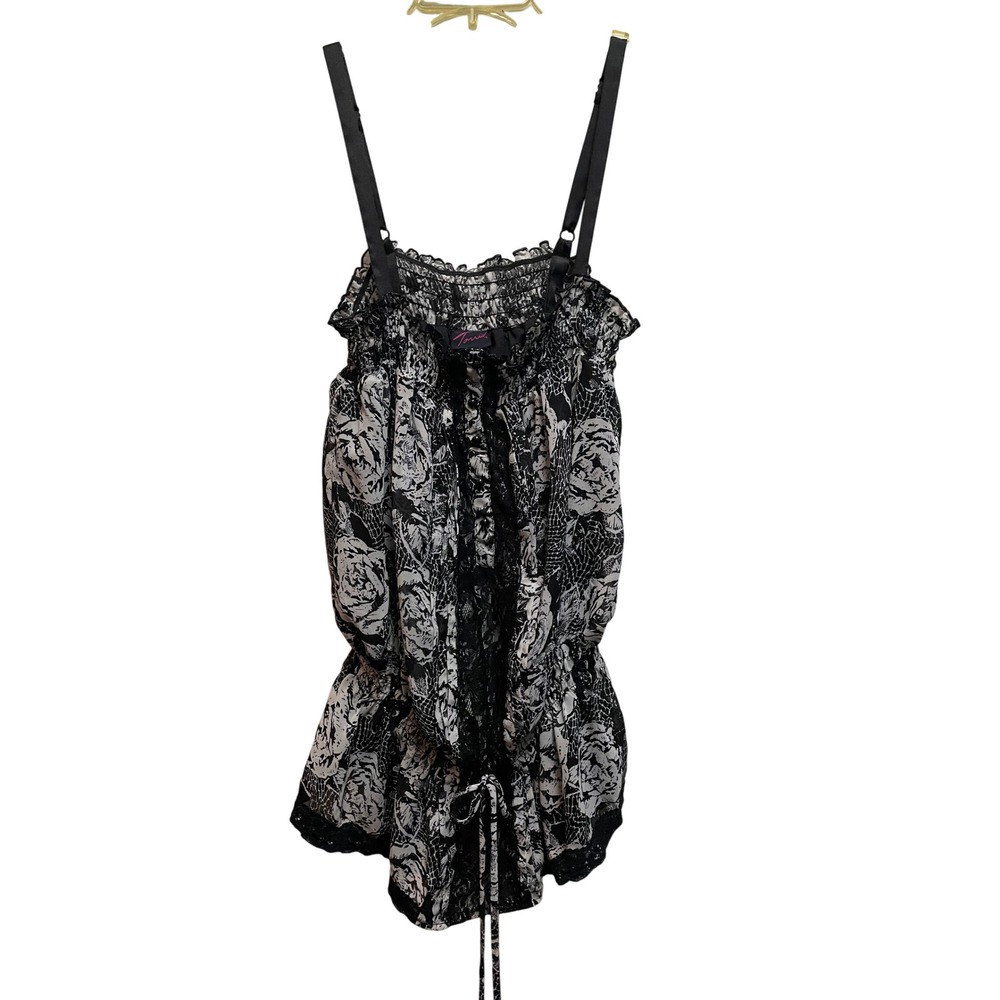 Torrid Womens Black White Floral Lace Trim Smocked Peplum Cami Top Size 1 XL